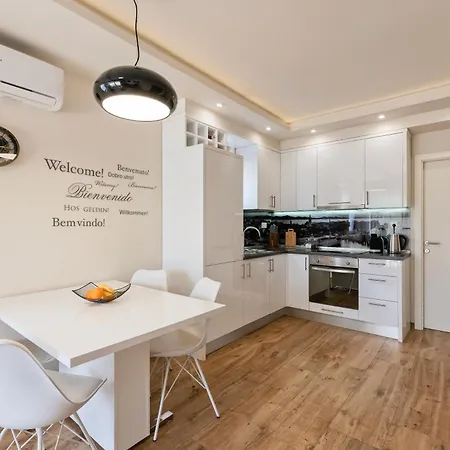 Apartment B&B * زادار